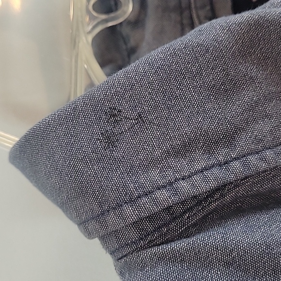 American Eagle Chambray palm trees button up - Picture 8 of 8